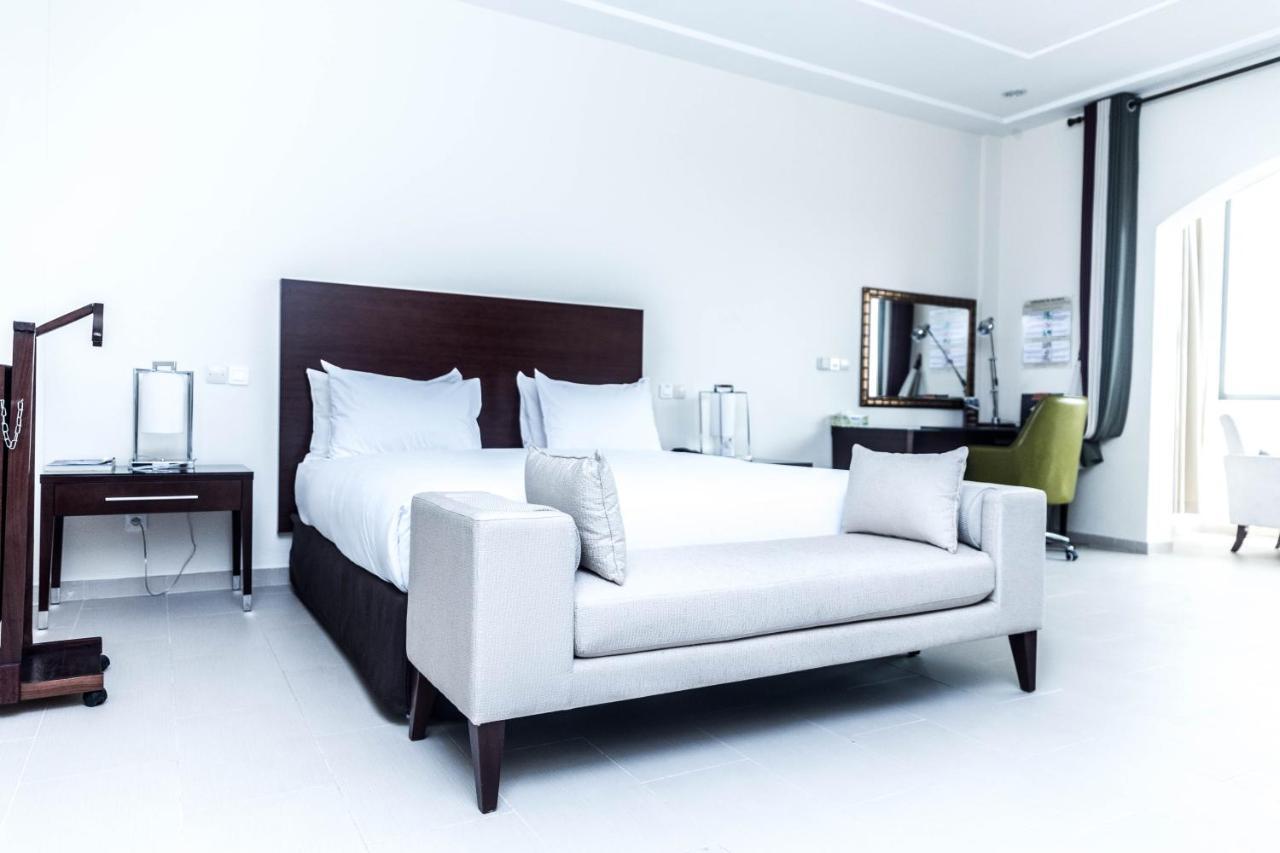 Hotel Sancta Maria Lome Ngoại thất bức ảnh