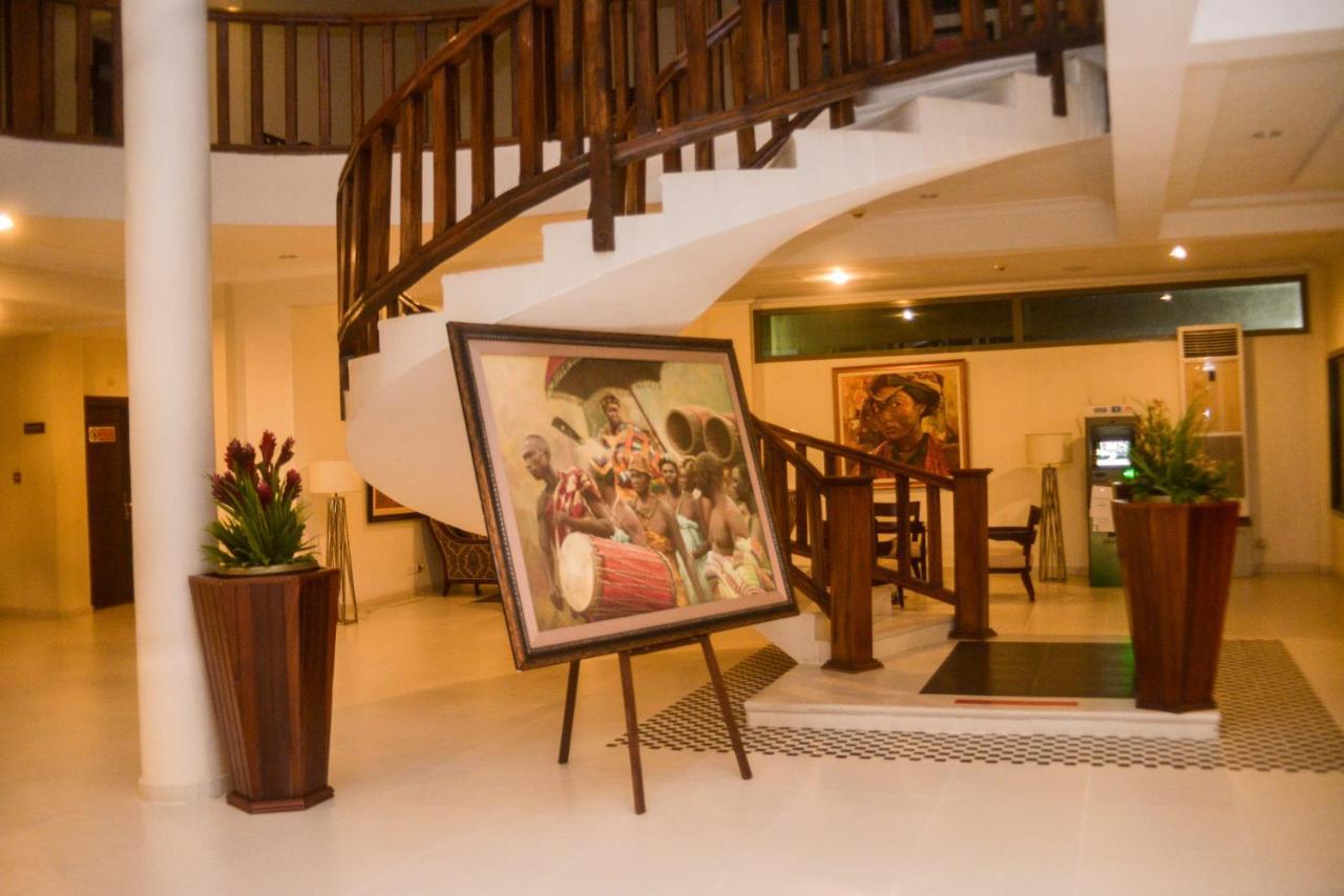 Hotel Sancta Maria Lome Ngoại thất bức ảnh