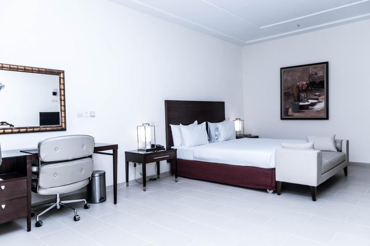 Hotel Sancta Maria Lome Ngoại thất bức ảnh