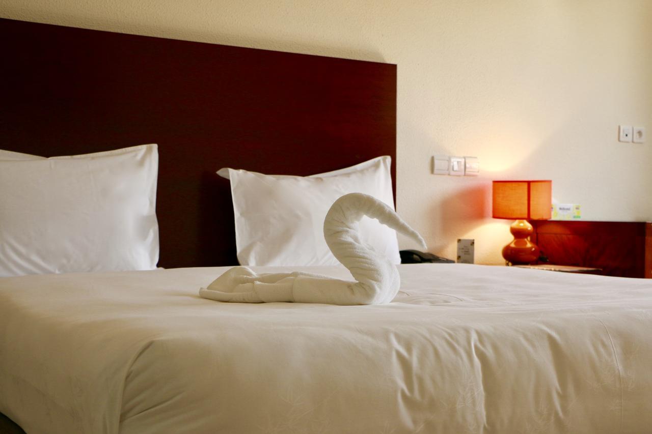 Hotel Sancta Maria Lome Ngoại thất bức ảnh