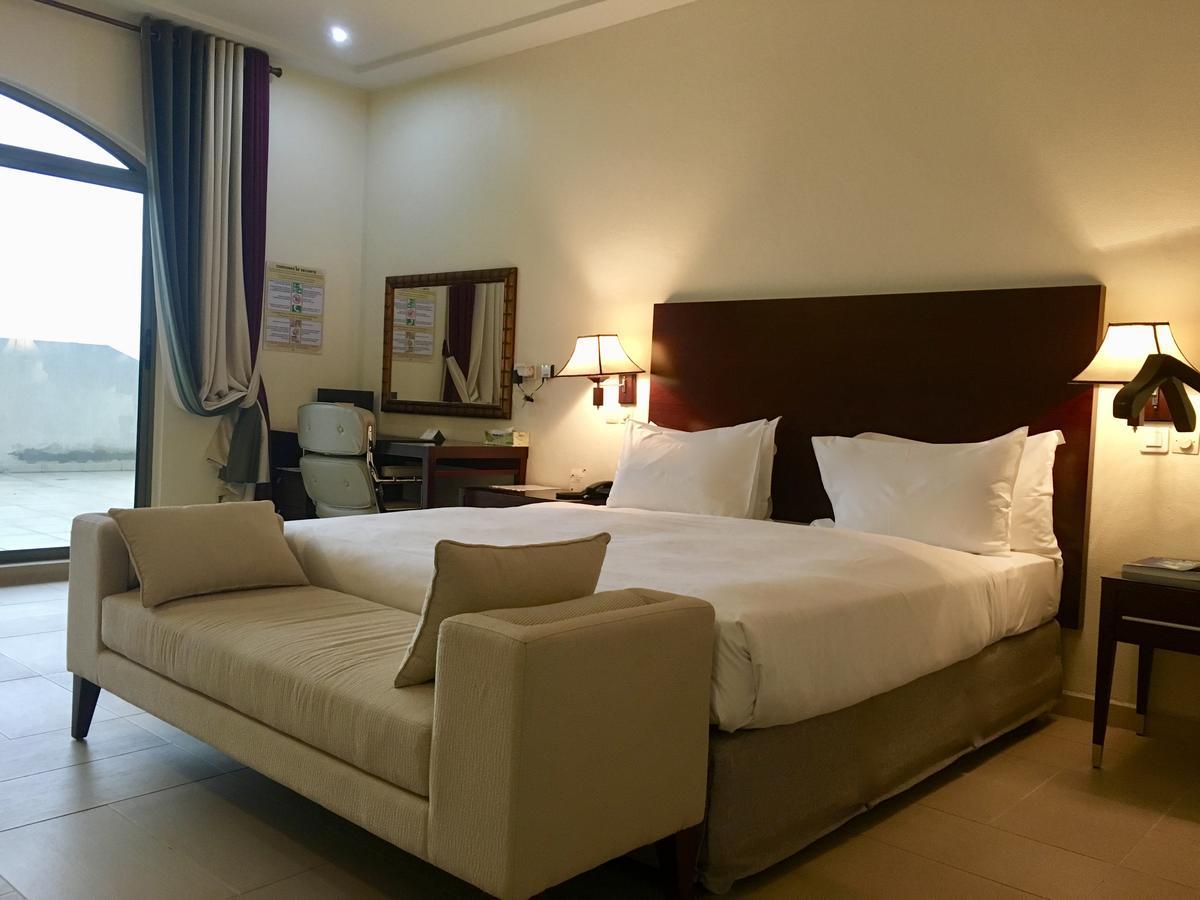 Hotel Sancta Maria Lome Ngoại thất bức ảnh