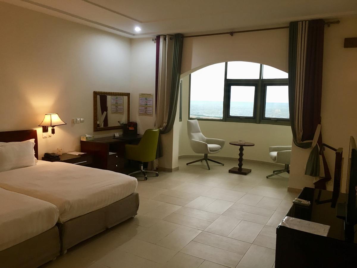 Hotel Sancta Maria Lome Ngoại thất bức ảnh