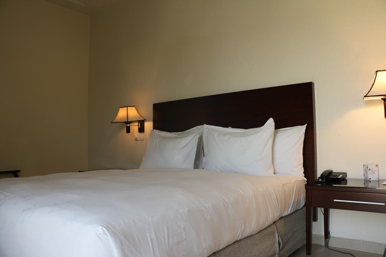 Hotel Sancta Maria Lome Ngoại thất bức ảnh