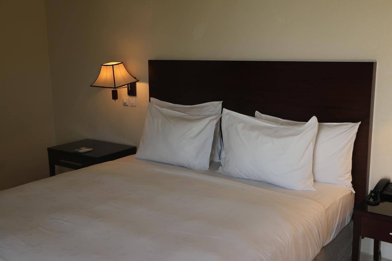 Hotel Sancta Maria Lome Ngoại thất bức ảnh